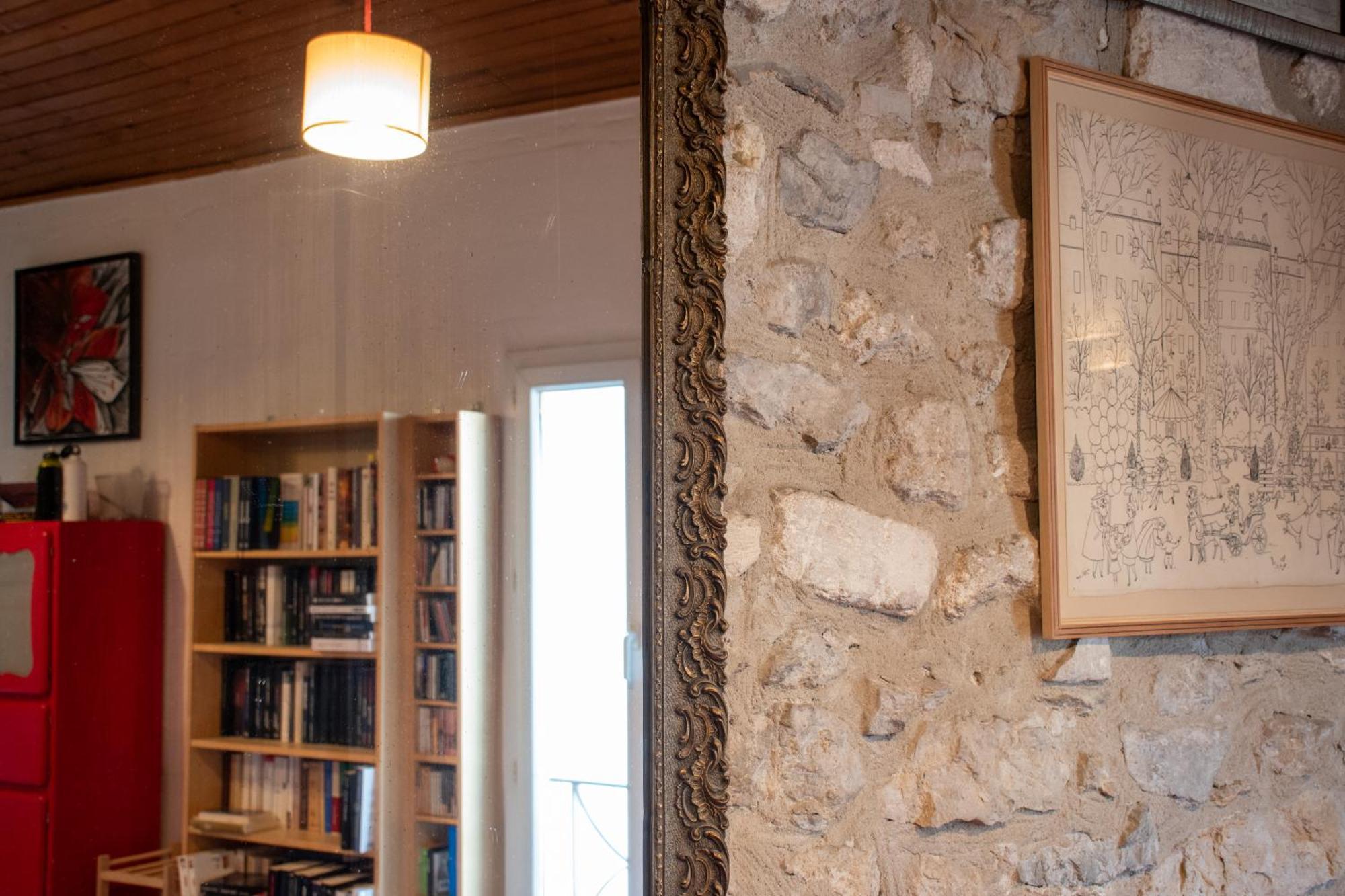 Apartamento La terrasse face au théâtre Arlés Exterior foto